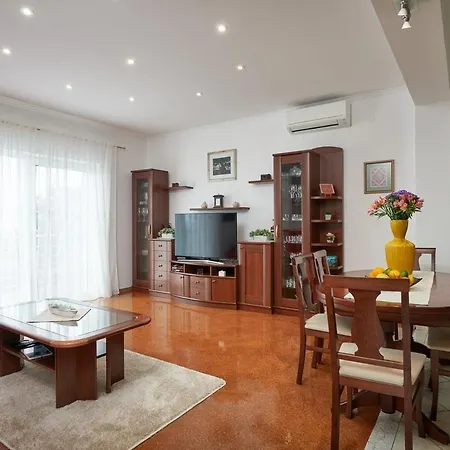 Appartement Family Friendly With A Swimming Pool Uskoplje, Dubrovnik - 23452
