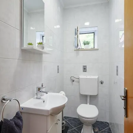 Appartement Family Friendly With A Swimming Pool Uskoplje, Dubrovnik - 23452