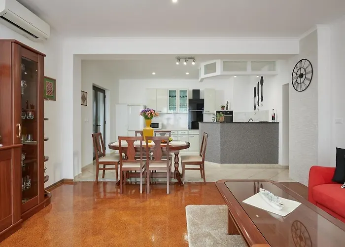 Family-friendly With Swimming Pool Uskoplje, Dubrovnik - 23452 *