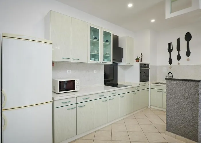 Family-friendly With Swimming Pool Uskoplje, Dubrovnik - 23452 Apartament